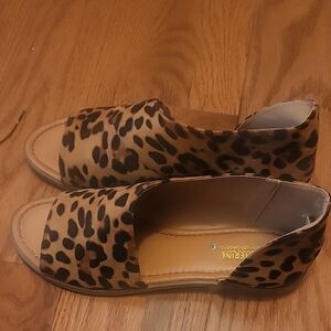 Catherines Malandrino Leopard Print Women's Shoes